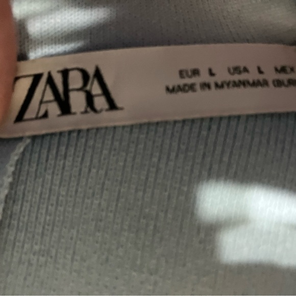 Zara Sky Blue Sleeveless Top - Picture 3 of 5